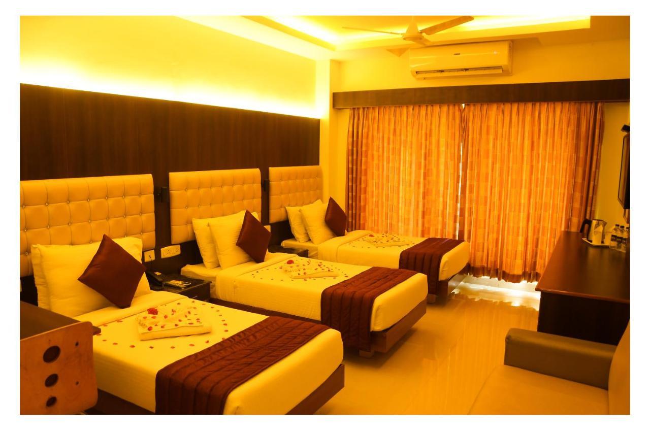 Hotel Sr Tiruchendur Tiruchchendūr Extérieur photo
